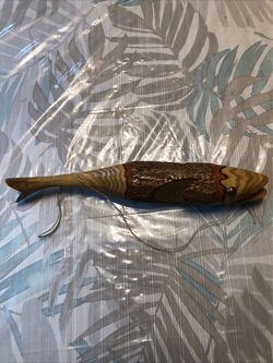 Vtg Hand Carved Wooden Fish, Rustic Cabin - 13” Long
