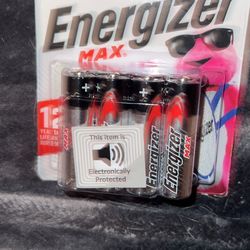 AAA AND AA’s New Batteries  16 Pack