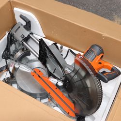 Rigid (R4222) 15Amp Corded 12in. Dual Bevel Sliding Miter Saw