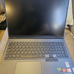 Legion Pro 7 Gen 8 AMD RTX4080