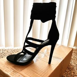 Miss Lola Strappy Heels