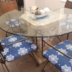Elegant Round Glass Dinning Room Table With Chairs