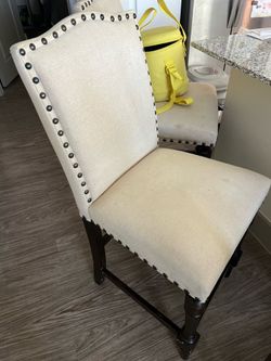 Set of 4 bar height chairs