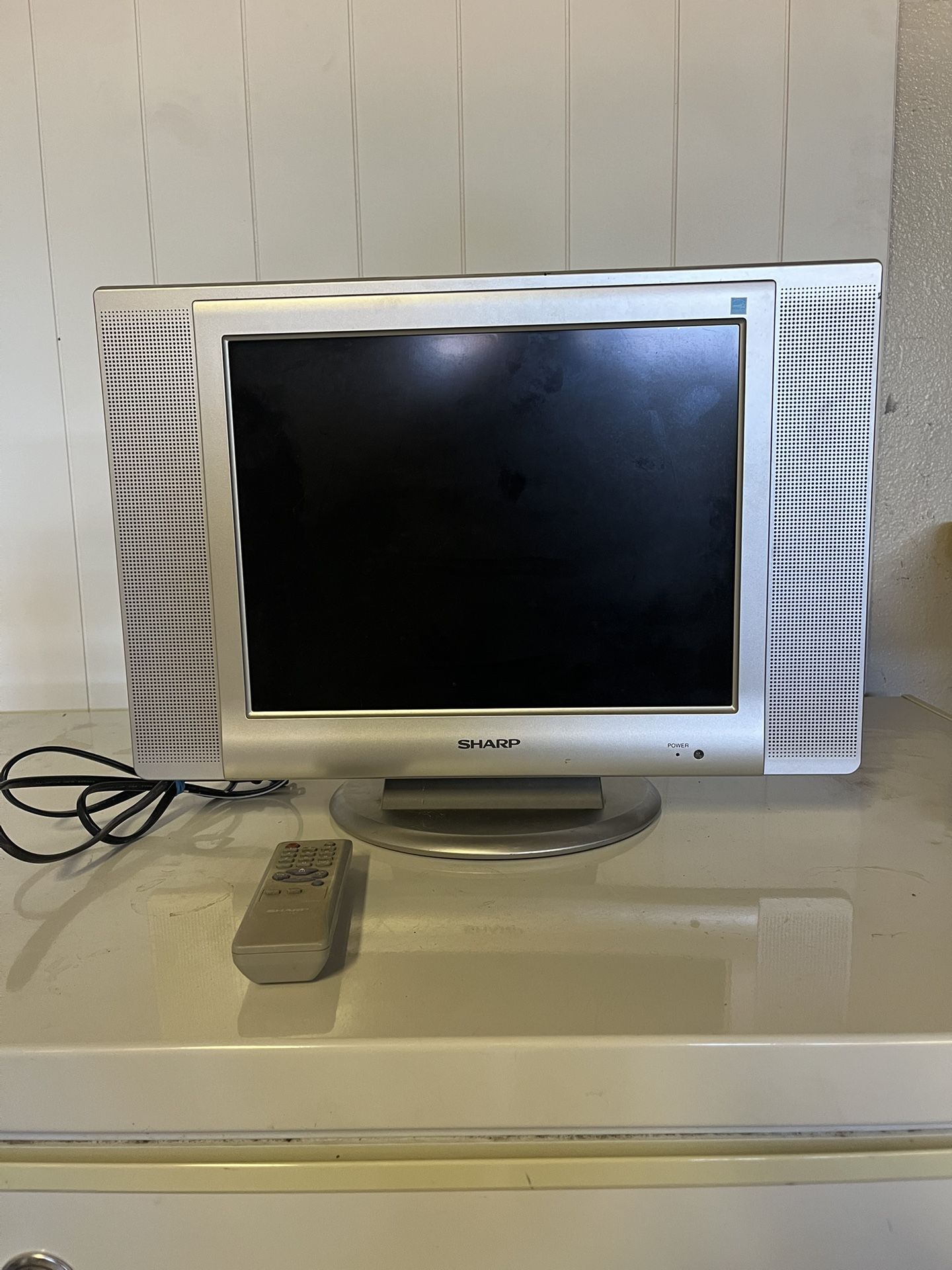 Small Sharp 15” Flatscreen TV with Remote