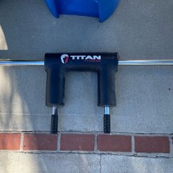 HOME GYM EQUIPMENT 