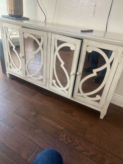 Buffet Table