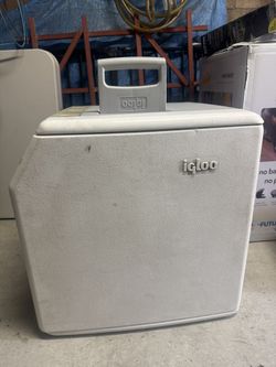 Iceless Igloo Cooler