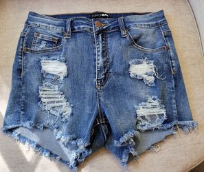 Distressed Denim Shorts Size L