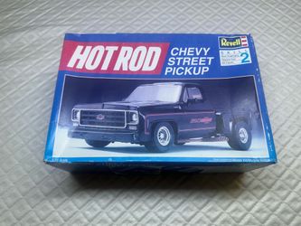 Revell Hotrod Chevy Street Pickup Model Car