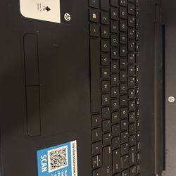 hp 17” laptop windows 11