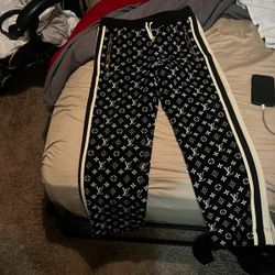 Lv Joggers