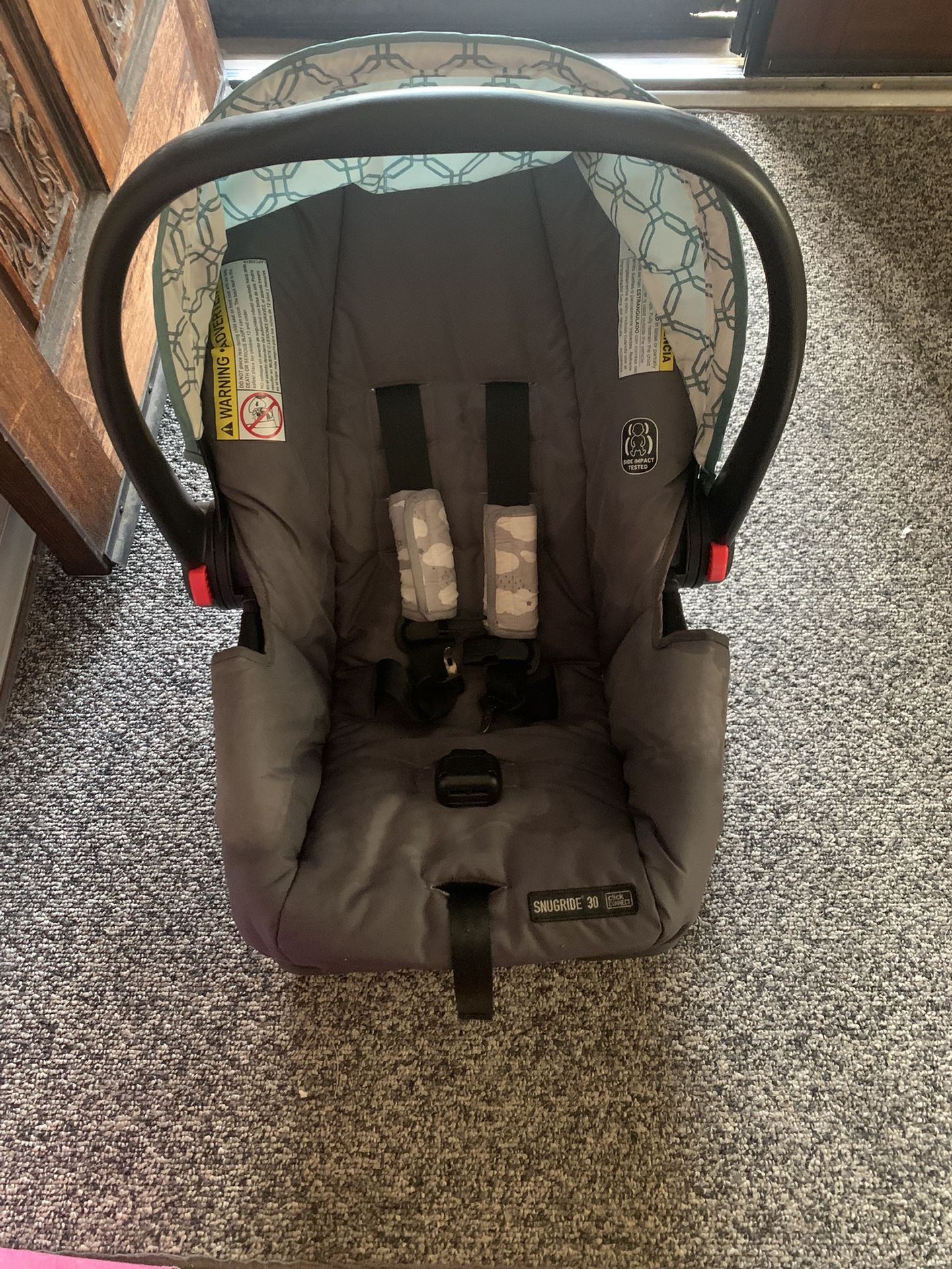 Graco Infant Car seat