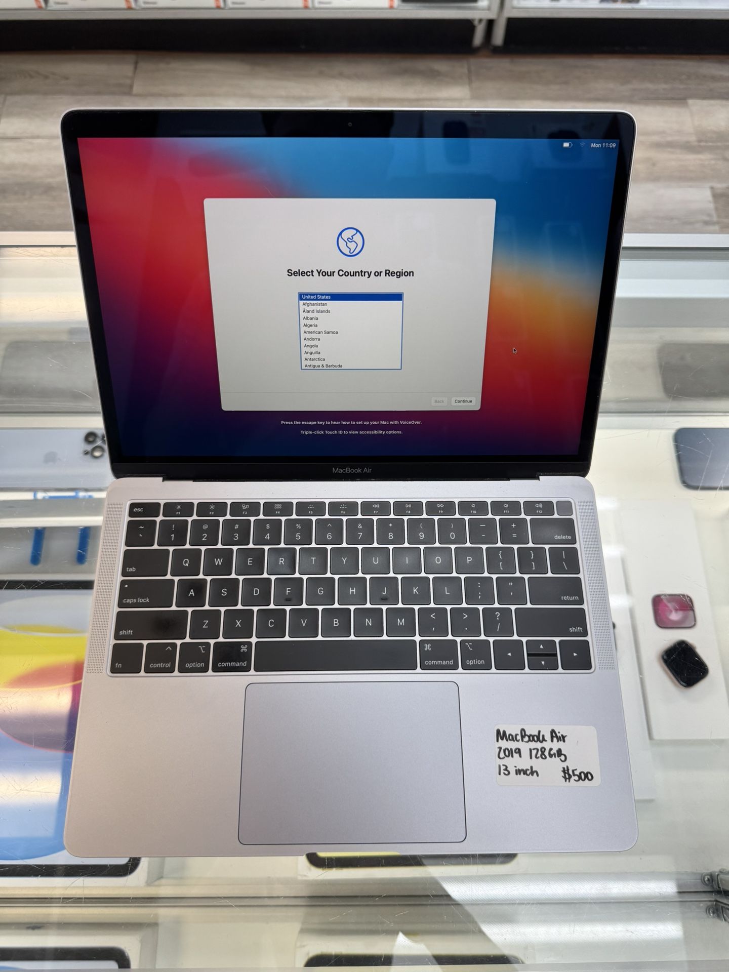 MacBook Air 2019 13inch 128GB