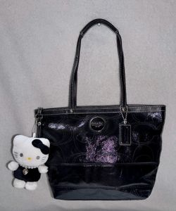 Coach signature Stitched patent leather Tote bag