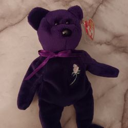 Princess Diana TY Bear. Great Condition,  1997 On Tag. Asking $30. Great Value 👍.  Please Check Out All My Stuff.  Message Me If You're Interested.  