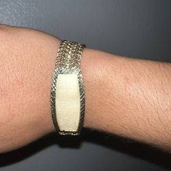 10Kt Gold Esclava / 10 Kt Gold Bracelet