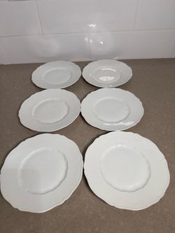 Set of 6 White Ceramic Dinner Plates