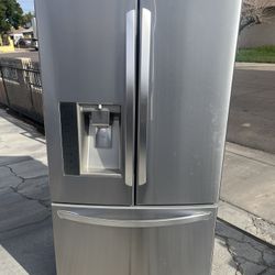 Refrigerator LG Stainless Steel Counter Depth 