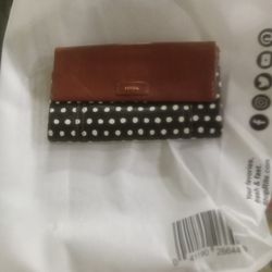 Fossil Wallet