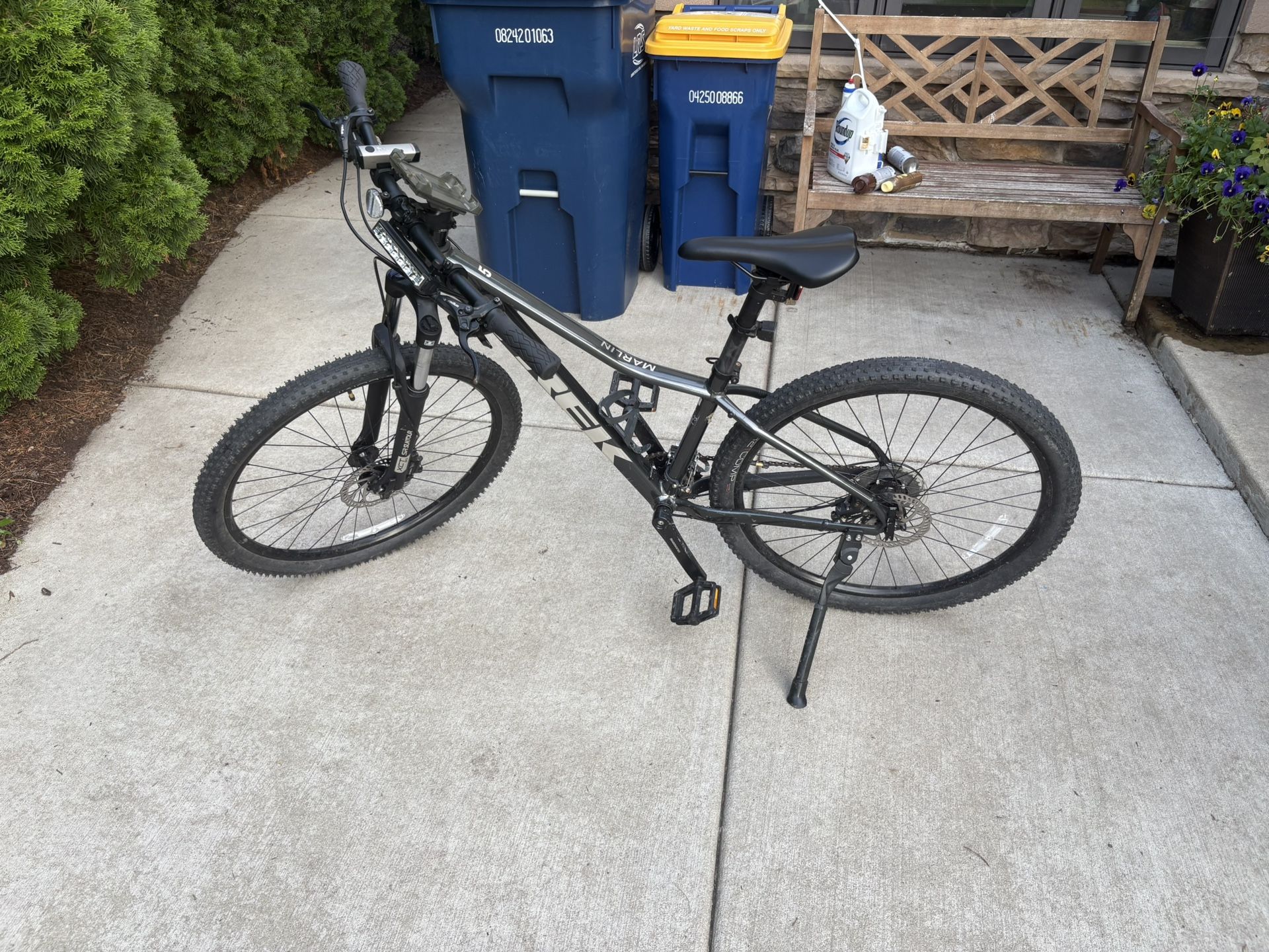 Trek Marlon 5 small upgraded bike