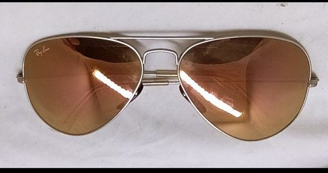 rayban aviator silver rimmed sunglasses like new