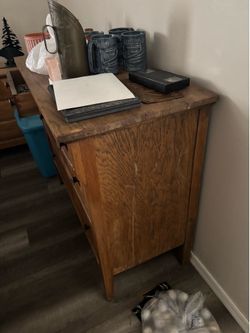 dresser