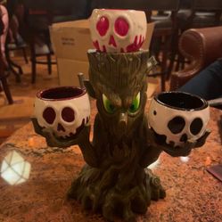 1st Edition 1901 Spooky Tree Flight