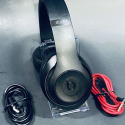 Beats by Dre Studio Bluetooth Wireless Headband Headphones Black