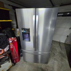 Whirlpool Refrigerator