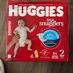Huggies New Size 2 Diapers 