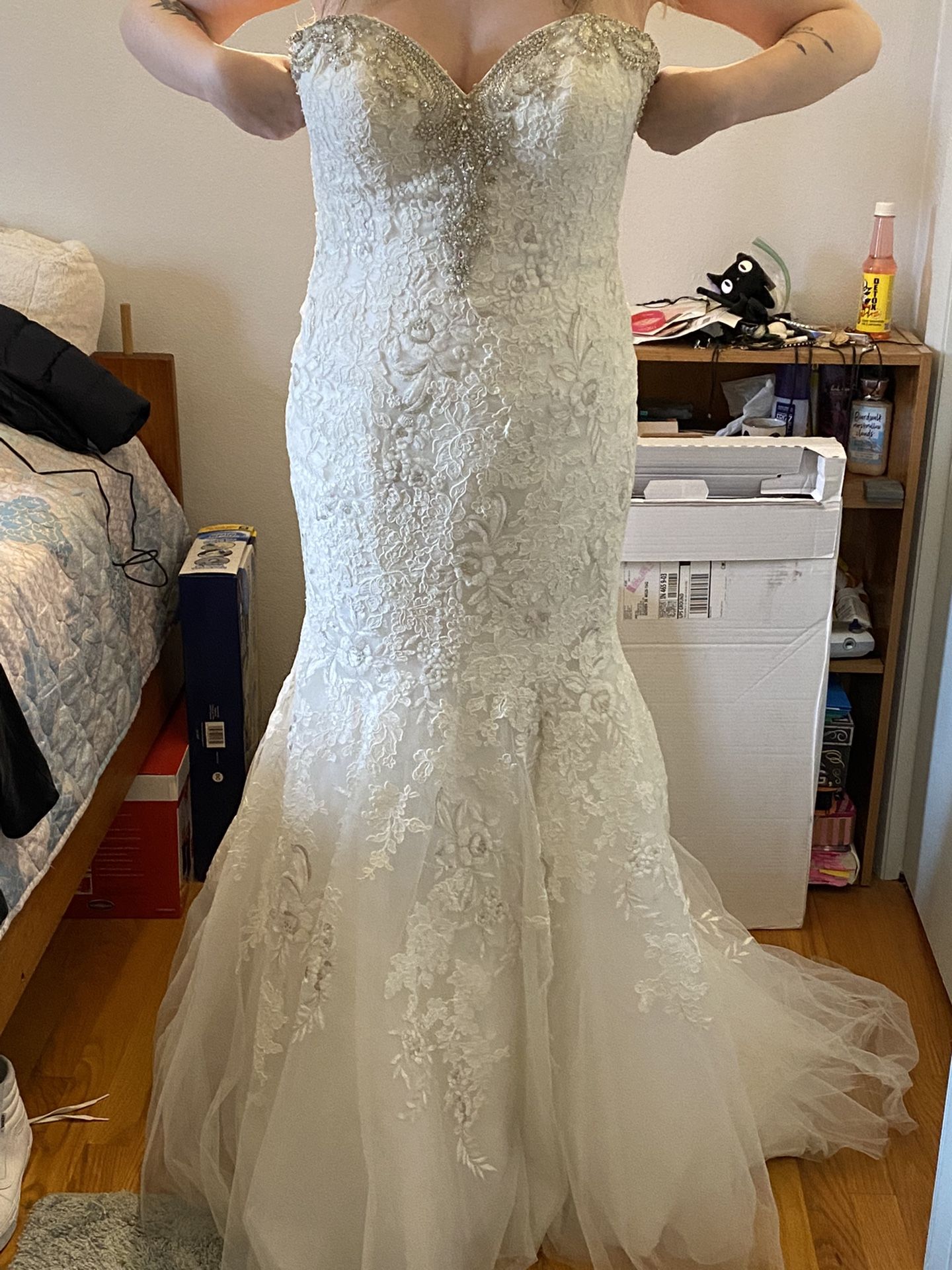 Wedding dress
