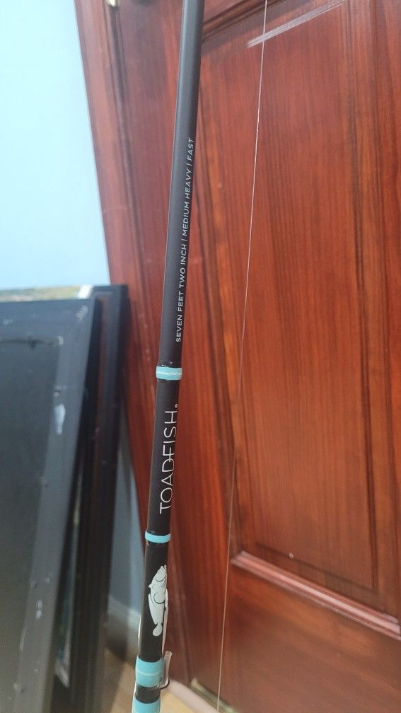 Toadfish 7'2 Fishing Rod w/ Okuma Teal Reel  on 8lb Mono and Powerbait Lure
