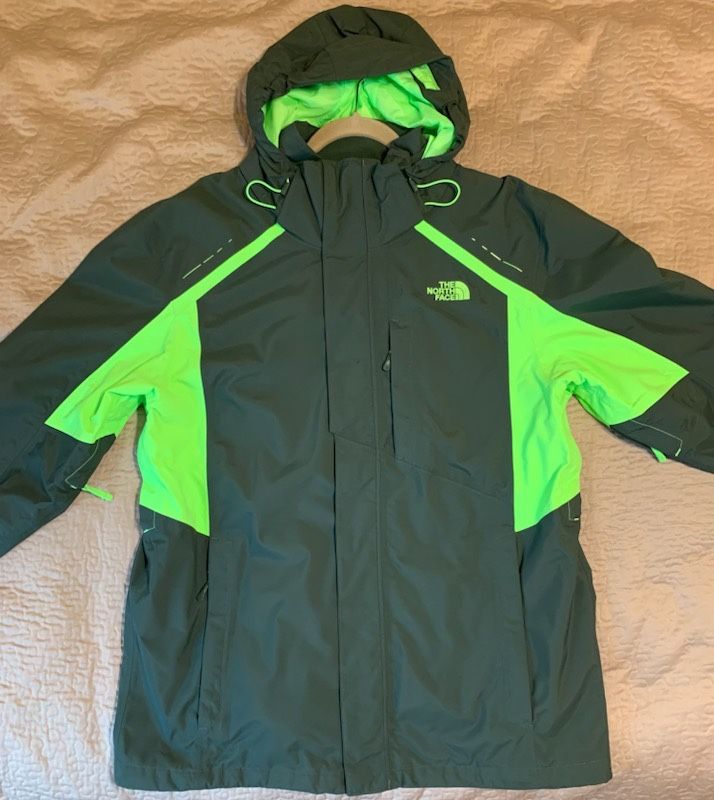 The North Face Jacket Size Large Hiking Jogging CrossFit Mountain Men’s Carto Triclimate Jacket