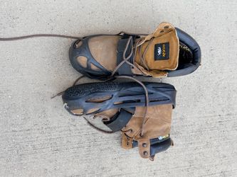 Roof climber boots