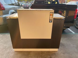Front desk $200