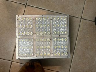 Apache grow lights, lightly used four available