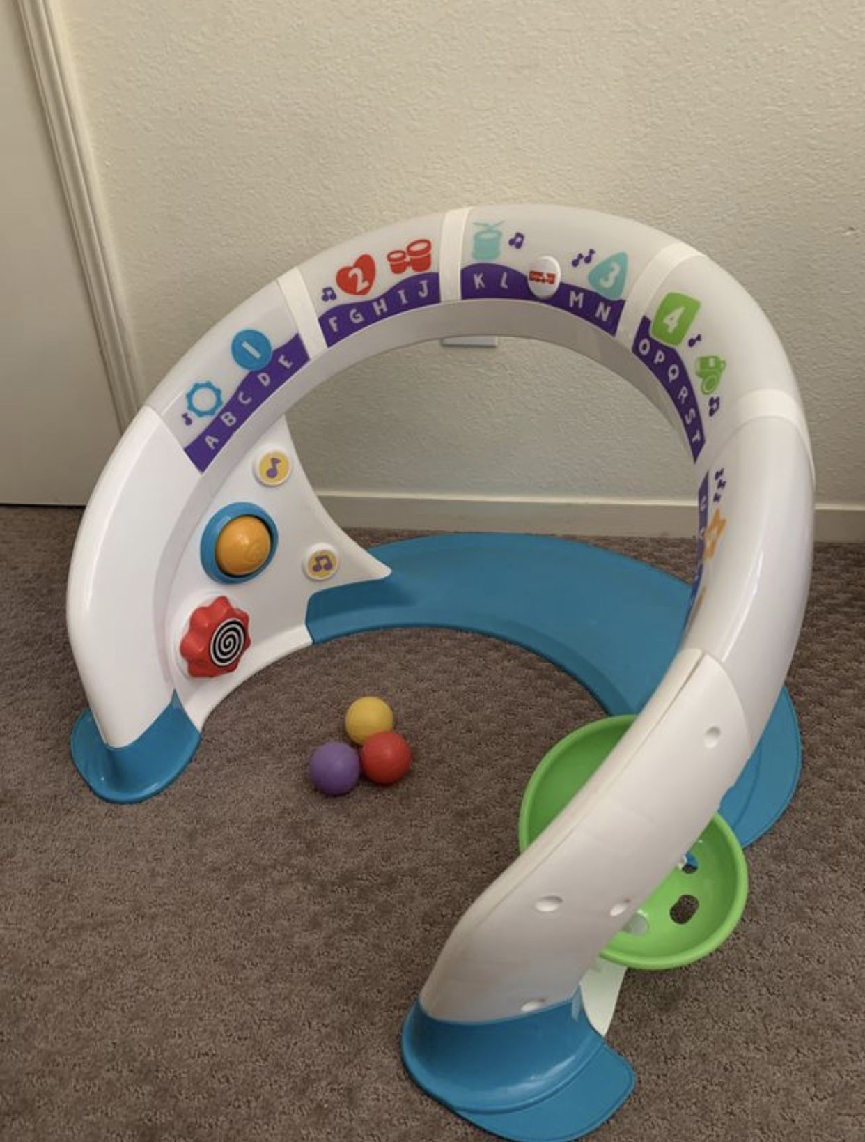 Fisher Price Bright Beats Smart Touch Play Space