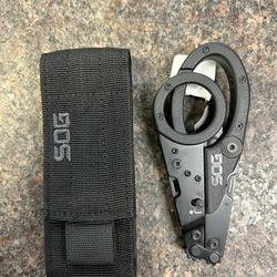 Sog Parashears Pro Multi Tool 