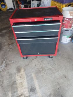 Husky tool box