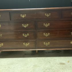 Hickory White 9 Drawer Dresser