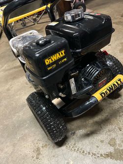 DEWALT PRESSURE WASHER 3800 PSI