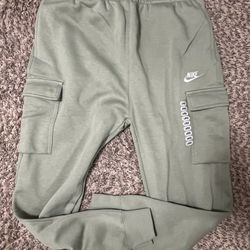 Nike Olive Cargo Sweat Pants 