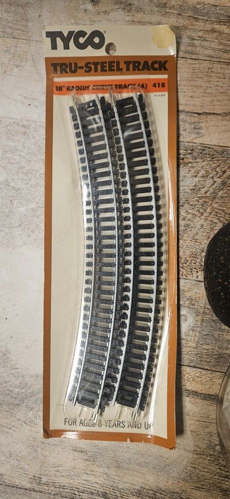TYCO HO Scale 418 Tru-Steel Track 18" Radius Curve Track 4 Pieces NEW & SEALED