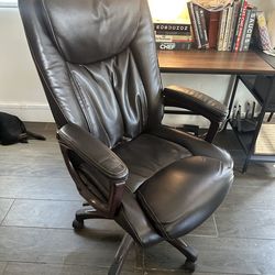 Office chair good condition