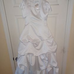 Girls Bridesmaid Dress( Size M)girls 8-10 or12 (Maybe