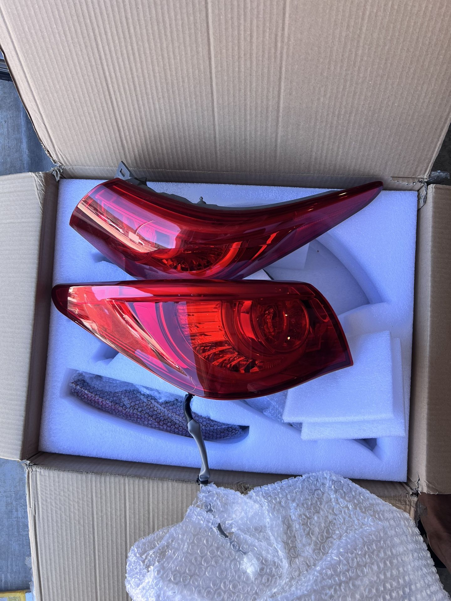 2014-2017 OEM Infiniti Q50 TAILIGHTS