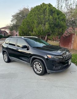 2019 Jeep Cherokee Latitude Sport Utility 4D