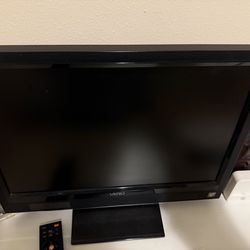 Visio 21"TV With remote control
