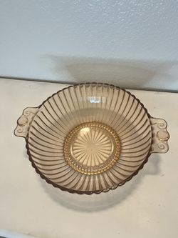 Vintage 8-1/2” Pink Depression Glass Double Handled Bowl “Queen Mary” Pattern
