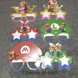 Super Mario 12 Piece Glasses